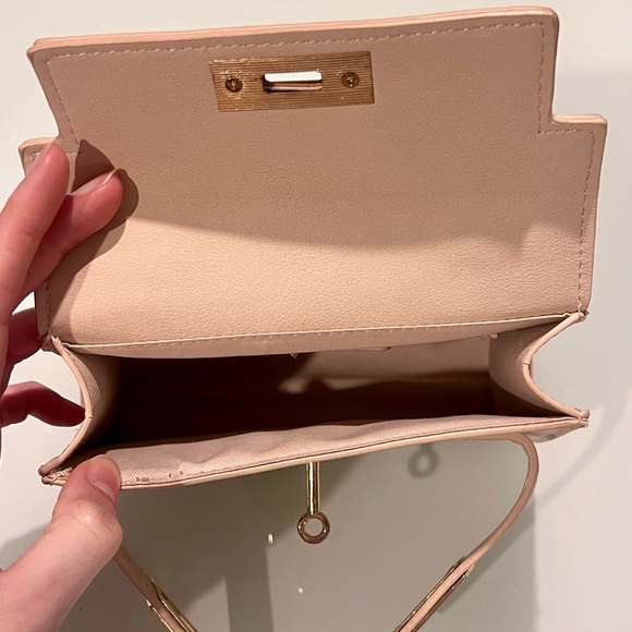 small beige handbag - Picture 5 of 5